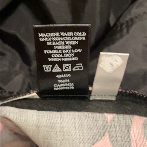 Ann Taylor Devin Fit Shorts - Picture 7 of 7